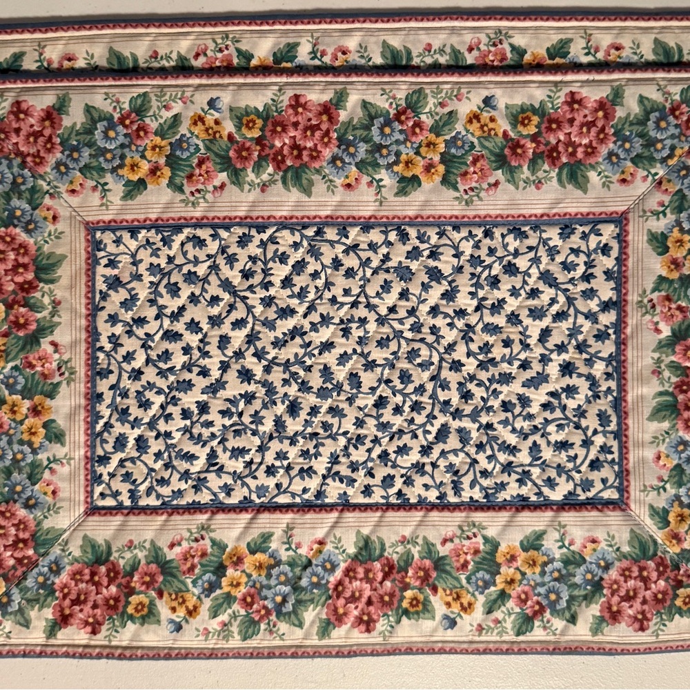 NEW 2 DELFT Vera Bradley Placemats NEW and unused!!